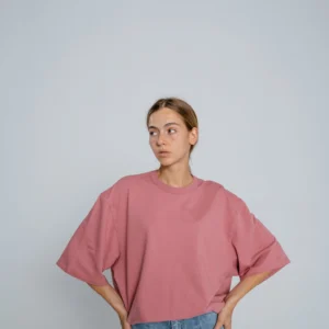 Women's Oversized T-shirt Outfit Ideas: Styling Tips